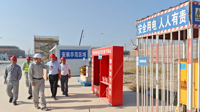 同行单位到华谊MTO 项目现场观摩交流