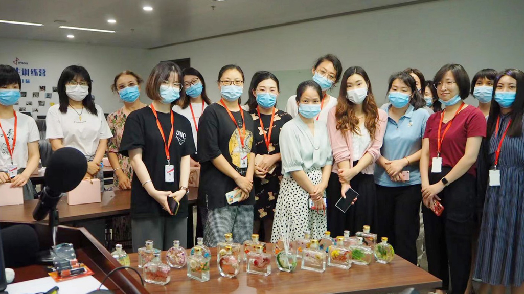 “香”遇在此刻,绿意迎盛夏——员工手工体验活动回顾