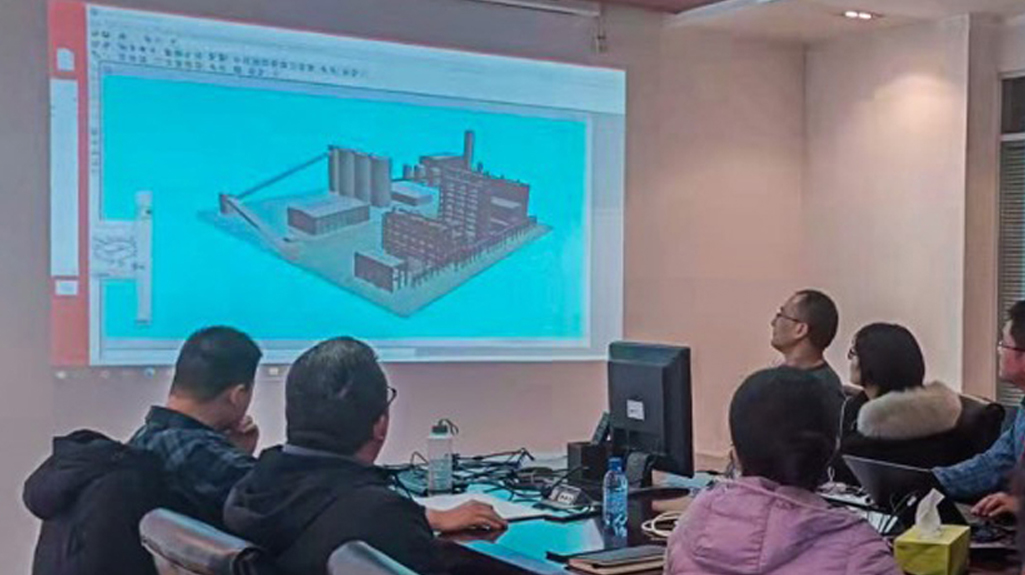 河南神马氢氨项目30%模型审查顺利通过