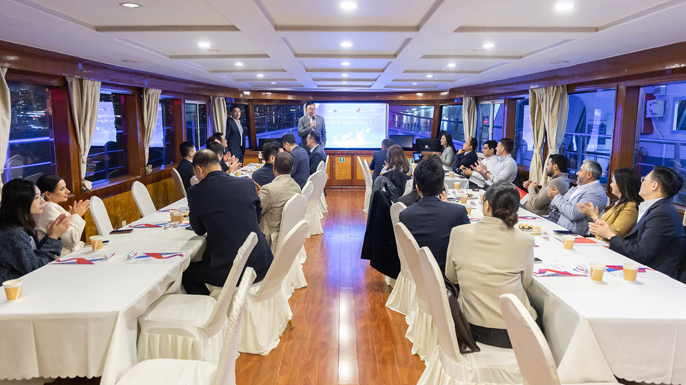 “发现中国”阿联酋考察团到访惠生工程