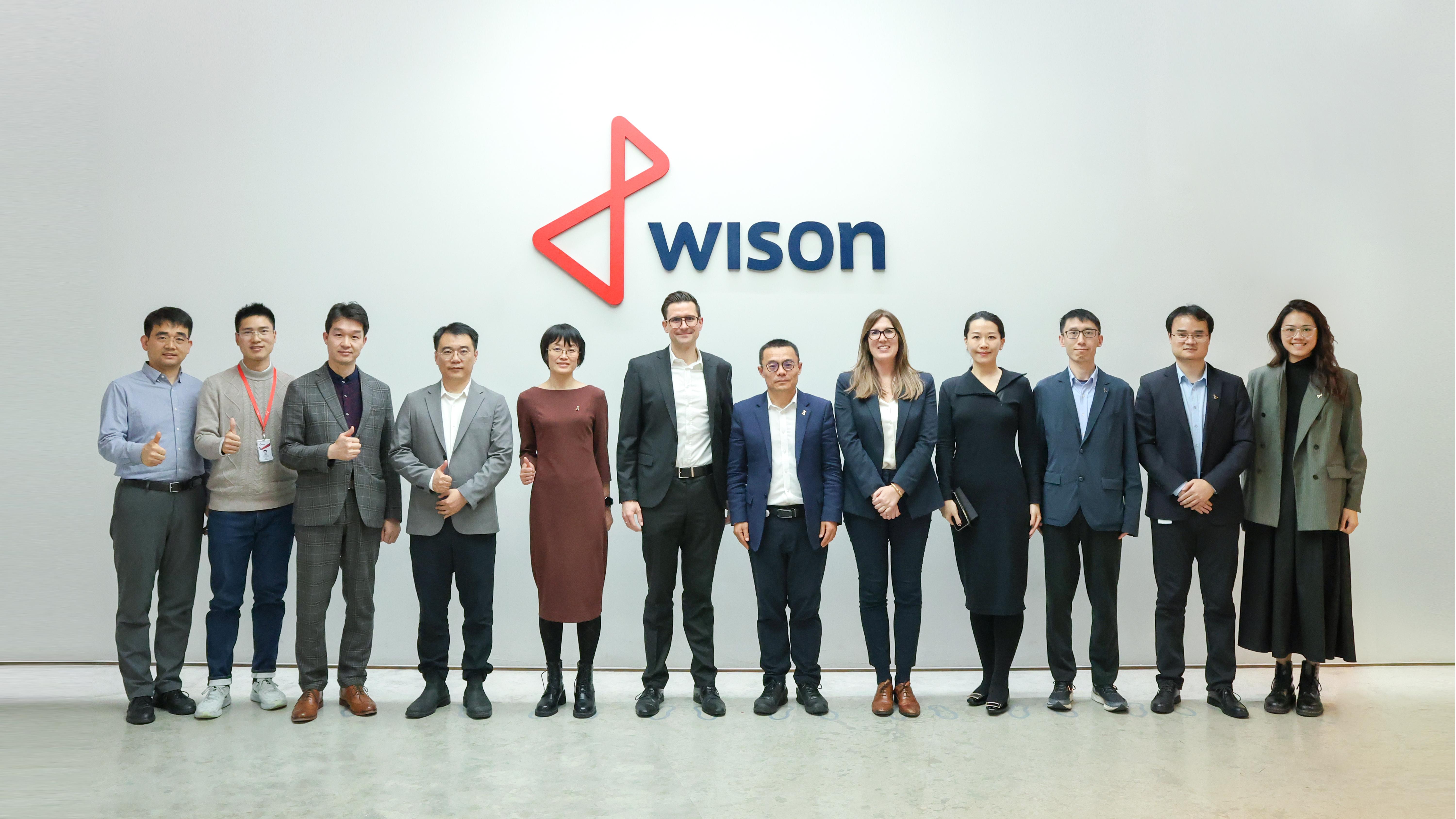 Synergetic Innovation for a Hydrogen Future | Bosch PEM Electrolyzer Solutions Team Visits WEL